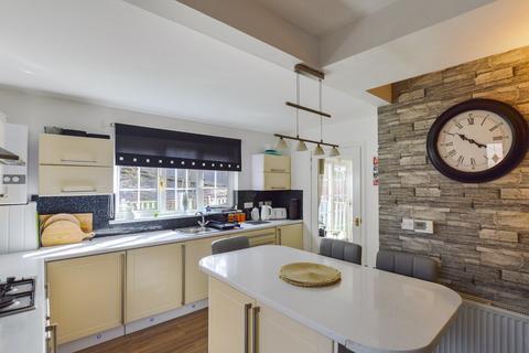 13 Maimhor Road, Seamill, West Kilbride, KA23 9EE