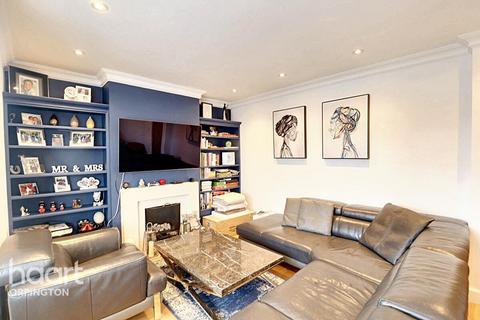 11 Marion Crescent, Orpington, BR5 2DE