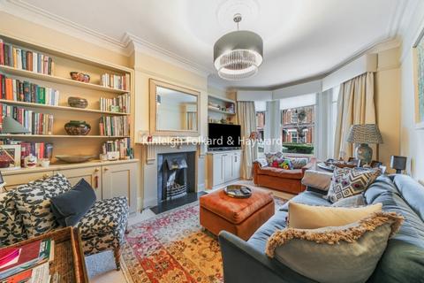 4 bedroom house to rent, Braemar Avenue London SW19