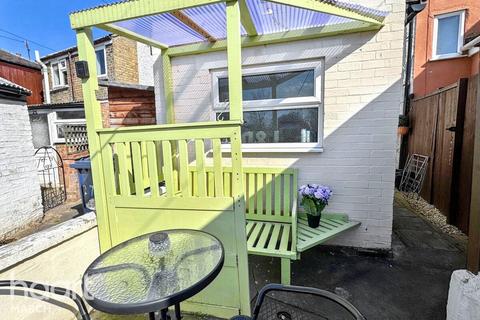 2 bedroom terraced house for sale, The Causeway, March