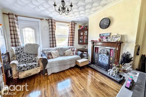 2 bedroom terraced house for sale, The Causeway, March