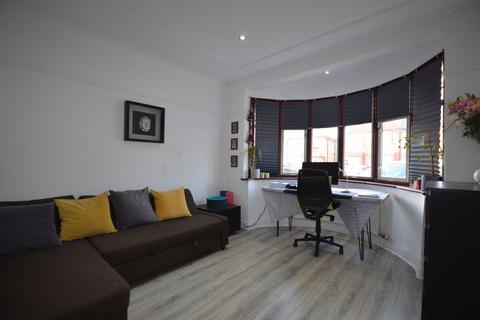 3 bedroom semi-detached house for sale, Kenmore Avenue, Kenton, HA3
