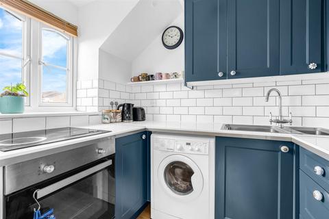 7 Bengeo Meadows, Hertford, SG14 3HT