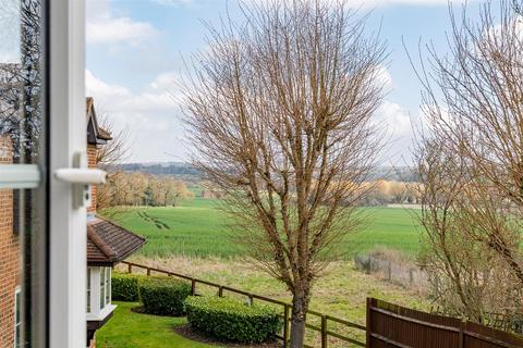 7 Bengeo Meadows, Hertford, SG14 3HT