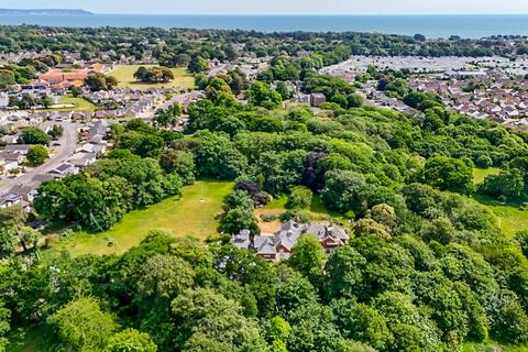 4 bedroom house for sale, Lyndhurst Road, Christchurch, Dorset, BH23