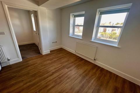 1 bedroom flat to rent, Langton Road, Boscombe, Bournemouth