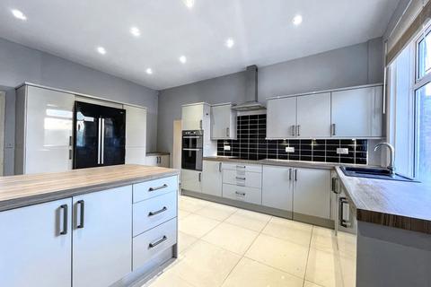 5 bedroom terraced house for sale, Main Street North, Seghill, Cramlington, Northumberland, NE23 7SB