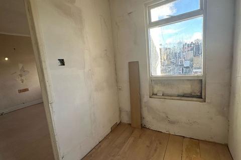 36b Waddon Road, Croydon, CR0 4LF