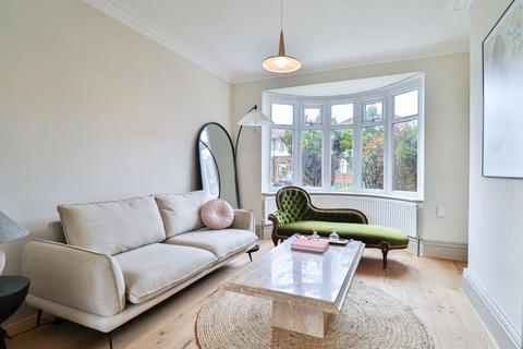 12 The Broadway, Darlington, DL1 1EG