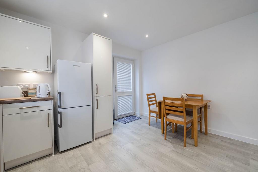 Kitchen diner
