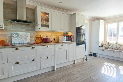 4 bedroom detached house for sale, Oakenbrow Sway Lymington Hampshire SO41