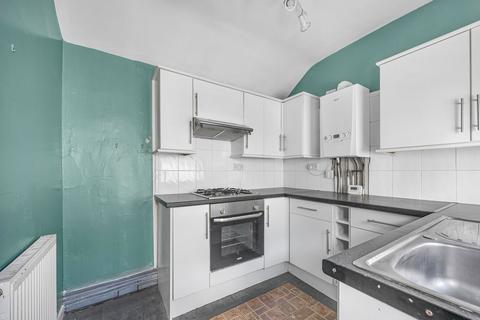 37 Station Terrace, Senghenydd, Caerphilly, CF83 4HF