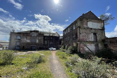 Industrial unit for sale, 445 King Street, Stoke-on-Trent, ST4 3EE