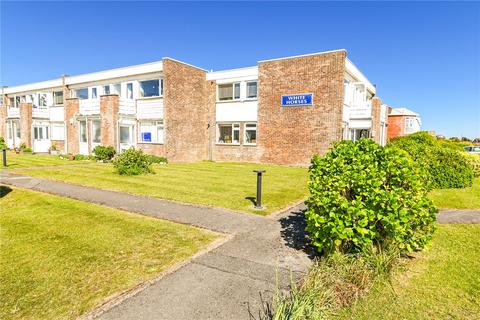 2 bedroom apartment for sale, Marine Drive, Barton on Sea, New Milton, Hampshire, BH25