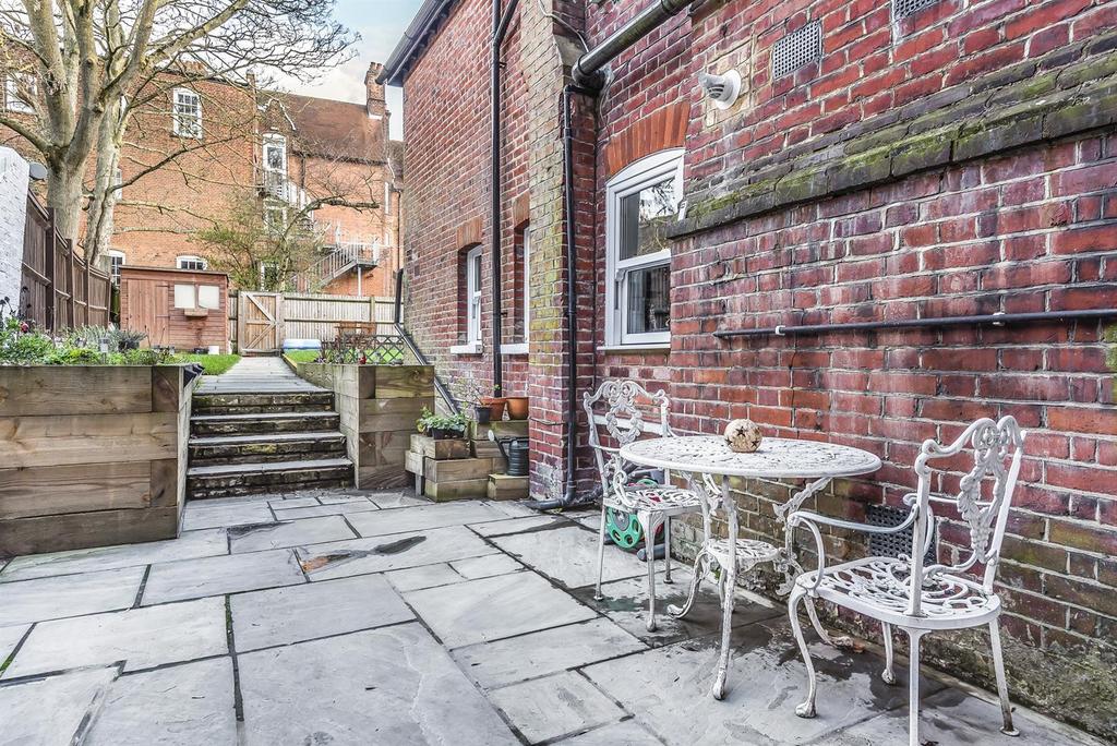 1.55 High Street - Garden Terrace.jpg
