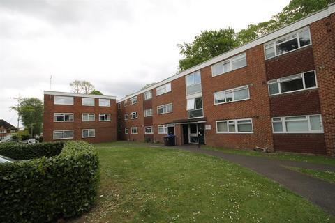 22 Devana End, Carshalton, SM5 2NL