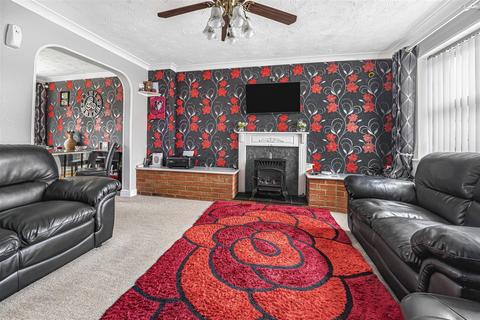 3 bedroom detached house for sale, Fisher Close, Barton-Le-Clay