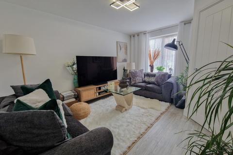 3 bedroom townhouse for sale, Moonflower Place, Biggleswade, SG18