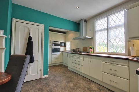 4 bedroom detached house for sale, The Gables, Anlaby