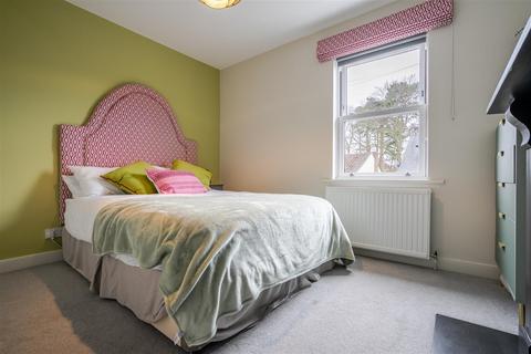 31 Oriental Road, Ascot, SL5 7AZ