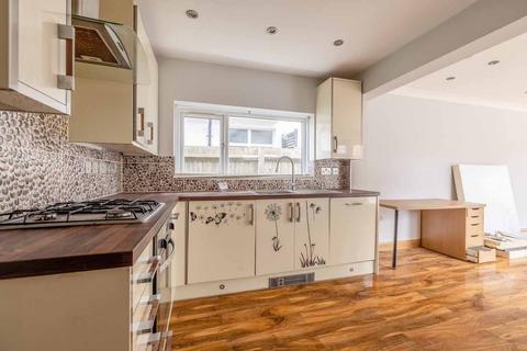 288 Langley Road, Slough, SL3 8BP