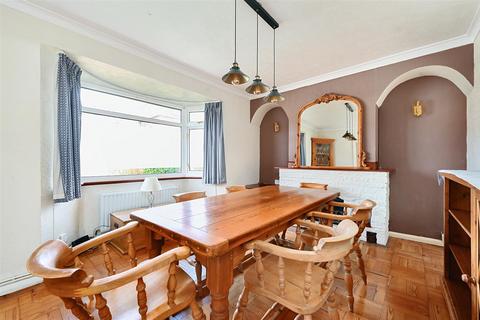 32 Highdown, Southwick, Brighton, BN42 4QS
