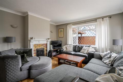 22 Highclere, Ascot, SL5 0AA