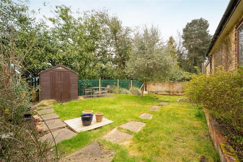 22 Highclere, Ascot, SL5 0AA
