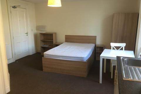 1 bedroom apartment to rent, Old Commerce House, 112 Fitzwilliam Street, HD1
