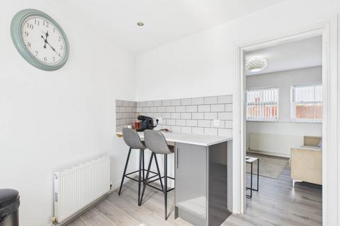 2 bedroom apartment for sale, Church Road North, Childwall, L15