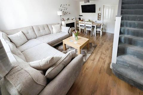 6 Long Mead, Yate, Bristol, BS37 7YT