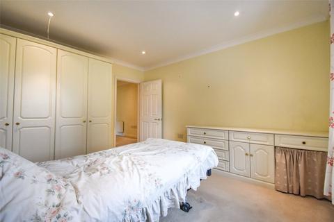 2 bedroom apartment for sale, Beaumont Village, Aldershot GU11