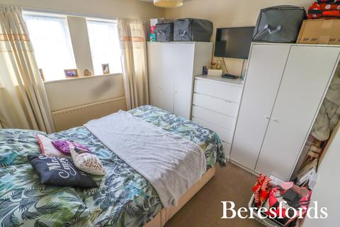 17 Ravel Gardens, Aveley, South Ockendon, RM15 4NS