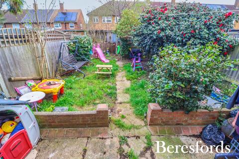 17 Ravel Gardens, Aveley, South Ockendon, RM15 4NS