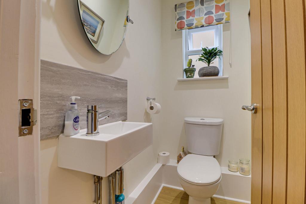 Guest Cloakroom