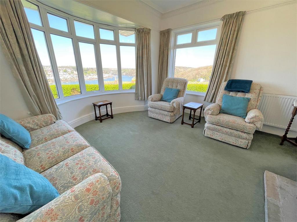 Sitting room 2.JPG