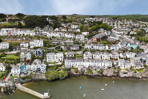 Panorama Daglands Road, Fowey, PL23 1JL