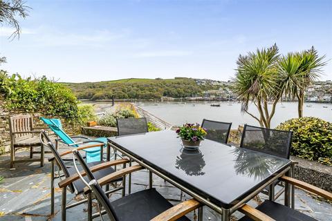 Panorama Daglands Road, Fowey, PL23 1JL
