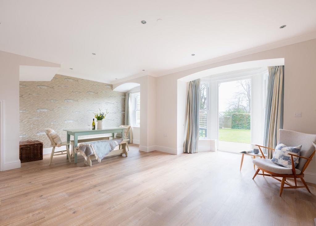 67e6cab12fb23 Lowenna Manor 6-21