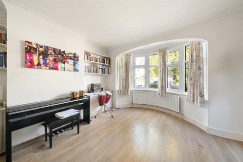 3 bedroom semi-detached house for sale, Alexandra Road, Hounslow TW3