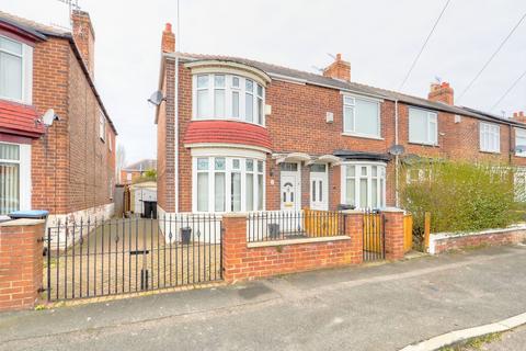3 bedroom end of terrace house for sale, Studley Road, Middlesbrough, TS5