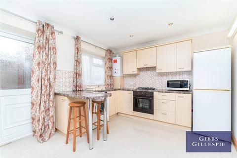 Studio to rent, Denbigh Drive, Hayes, UB3