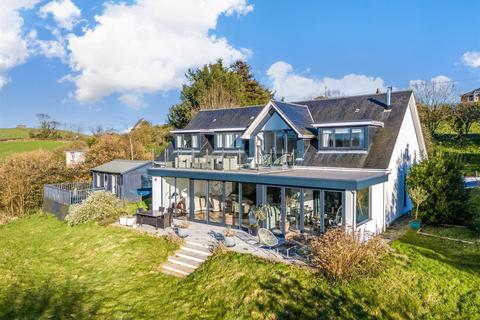 5 bedroom detached house for sale, Havenstreet Main Road, Havenstreet, Ryde, Isle of Wight
