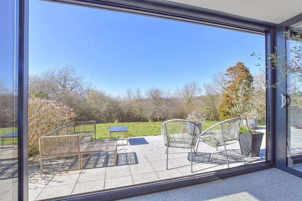 Internal Lifestyle Photograph