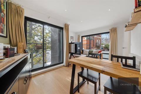 1 bedroom apartment for sale, Wandsworth Road, London