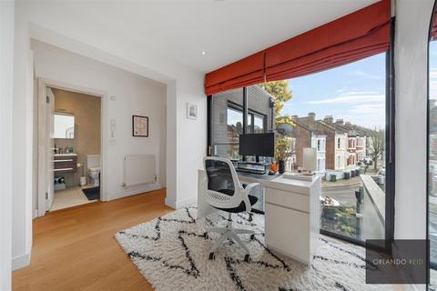 1 bedroom apartment for sale, Wandsworth Road, London