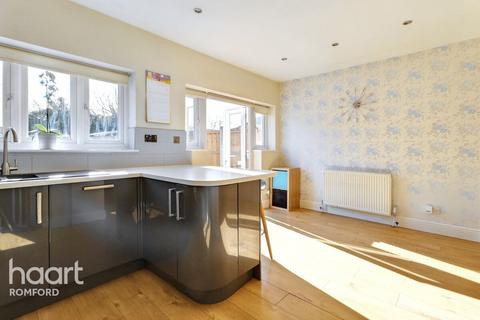 79 Mildmay Road, Romford, RM7 7BT