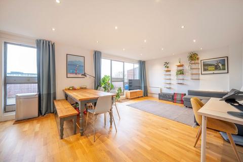 Flat 10, 10 Ellingfort Road, London, E8 3PA