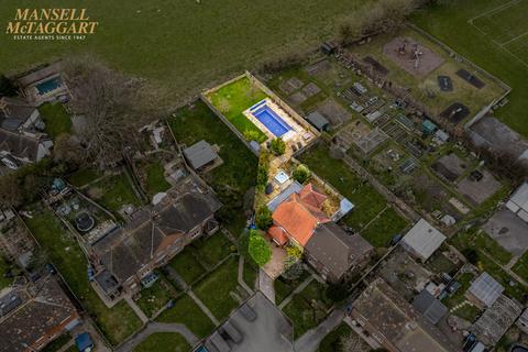 16 Mill Close, Poynings, Brighton, BN45 7AF