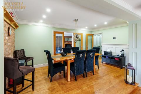 16 Mill Close, Poynings, Brighton, BN45 7AF